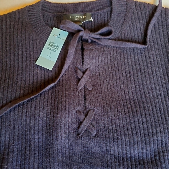 NWT Ann Taylor Lace Up Neck Dark Navy Sweater Dress Sz SP - Picture 9 of 11